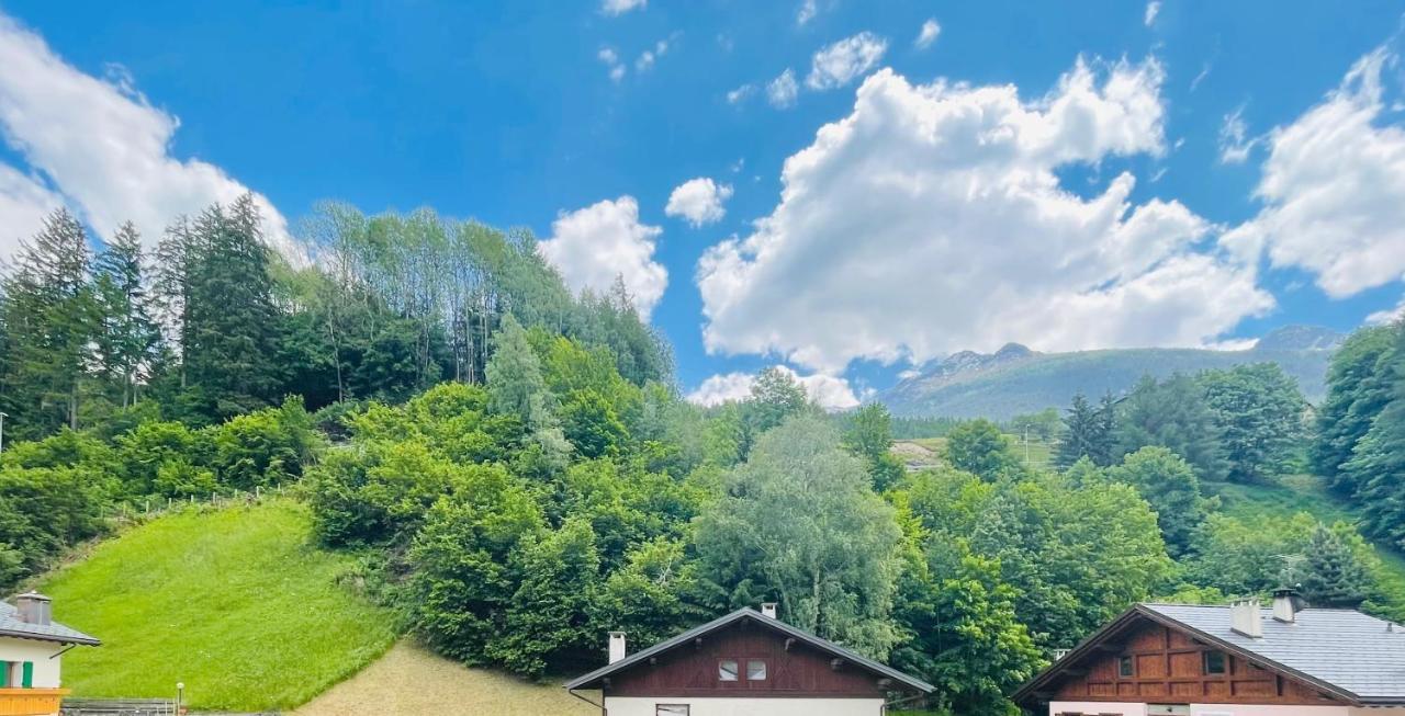 Elga Residence - Relax In Alta Valtellina - Bormio ヴァルディソット エクステリア 写真