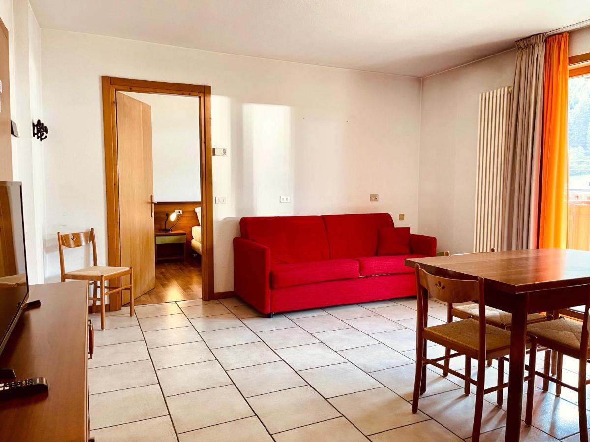 Elga Residence - Relax In Alta Valtellina - Bormio ヴァルディソット エクステリア 写真