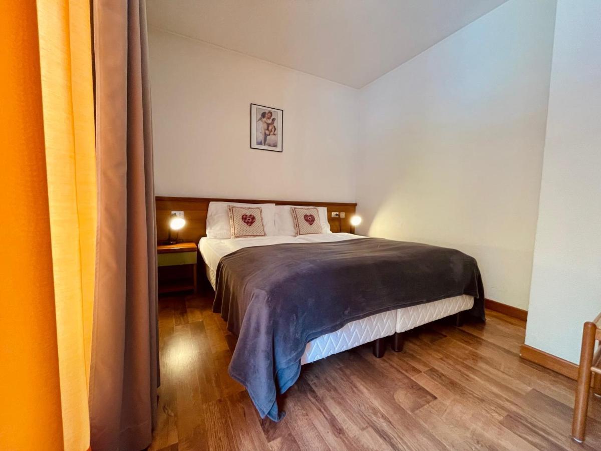 Elga Residence - Relax In Alta Valtellina - Bormio ヴァルディソット エクステリア 写真