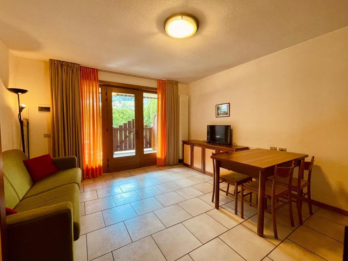 Elga Residence - Relax In Alta Valtellina - Bormio ヴァルディソット エクステリア 写真