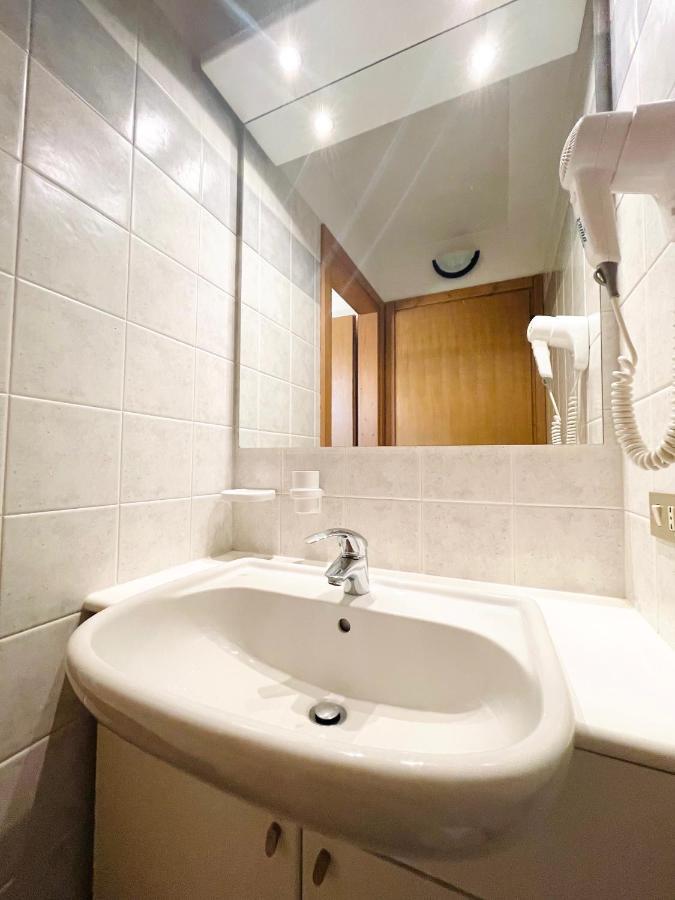 Elga Residence - Relax In Alta Valtellina - Bormio ヴァルディソット エクステリア 写真