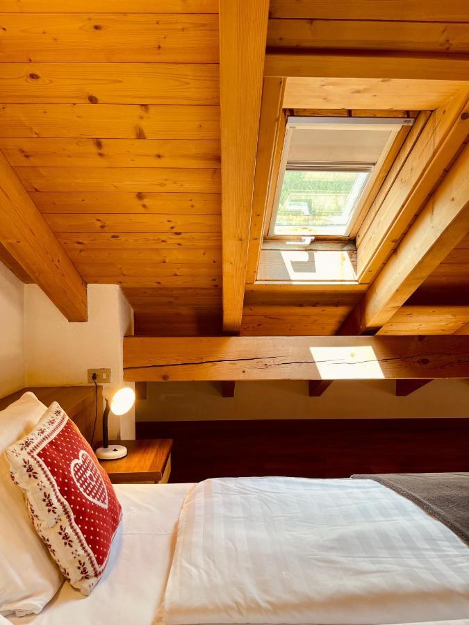 Elga Residence - Relax In Alta Valtellina - Bormio ヴァルディソット エクステリア 写真